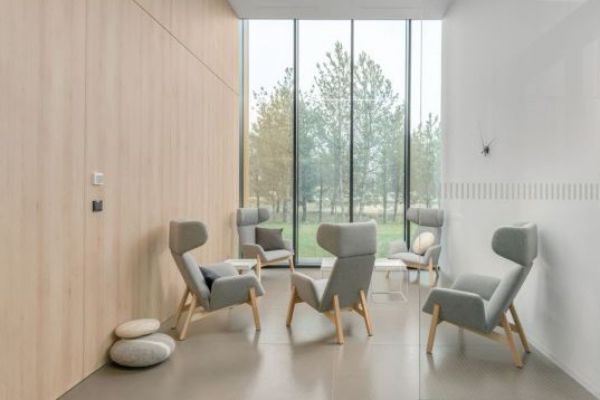 大樓辦公室設(shè)計(jì)表達(dá)的環(huán)保主題